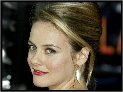 Alicia Silverstone, Buzia